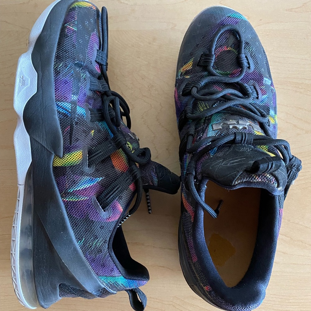 Nike Lebron 13 Low